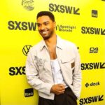 Regé-Jean Page Instagram - Critical hit! 🐉 Everyone who came out last night and shared such an amazing opening last night: thank you! Everyone else: can’t wait for you to join the ride March 31st! @dungeonsanddragonsmovie @christopherleneo @jessica_o_ @holly_macnaghten 📸: @gettyentertainment/Sarah Kerver/@variety