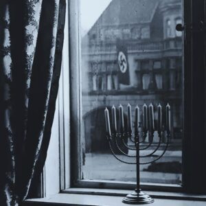 Regina Spektor Instagram - Let there be more light than darkness. Let there be more hope than fear. Let there be more dreams than regrets. Let us keep shining and exclaiming L’Chayim! To Life! To Joy! To Beauty! Am Yisrael Chai 💙💙💙
