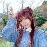 Reina Tanaka Instagram - . このニット去年買ったっちゃけど れーなの身長には中途半端な長さで なかなか組み合わせ難しくて着れてなかったっちゃけど 最近ZARAで新しいスカート買ってそれに合わせてみたら、 すごい好みの組み合わせになった😍🩵 ・‥…━━━☞・‥…━━━☞ #れーなこーで #ENVYM #ZARA