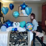 Reina Tanaka Instagram - . 34歳は家族に祝ってもらいました🩷🎂 ホテルで風船🎈してもらうの夢やったし めちゃくちゃ楽しかったー😍🙌🏻 ケーキもたくさん食べたよ😏 クマちゃんのホールケーキ食べるの夢やったっちゃん🧸💕 34歳の始まり最高✊🏻´‐ ・‥…━━━☞・‥…━━━☞ #34歳 #誕生日 #バースデー #バースデーサプライズ #ルワンジュ東京 #louangetokyo