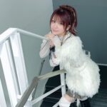 Reina Tanaka Instagram - . 今日のクロクル生放送で着た服です⛄️❄️ 今日はクリスマススペシャルやったけん、雪をイメージしました·͜·(完全後付け。たまたまこの服になったw) ふわふわしてかわいいやろ😘🤍 ・‥…━━━☞・‥…━━━☞ #れーなこーで #EZICK #BUBBLES #ZARA #PAGEBOY #クリスマスコーデ #冬コーデ