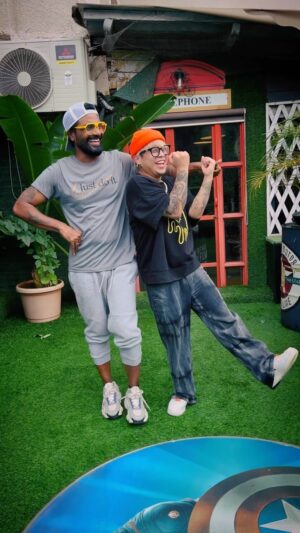 Remo D'Souza Instagram - Jhumka with @remodsouza sir 🙏🏻
Sir is amazing as always 🙏🏻❤️

@wywindia 
@xefer 
@realmuza 
@ridysheikh 

#reels #reelsinstagram #reelitfeelit #reelkarofeelkaro #sushistyle #remodsouza #sushantkhatri #dance