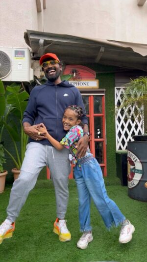 Remo D'Souza Instagram - Trending song  with god🙏😘

Thank you so much sir for everything loveeeee you sir❤️❤️🙏

My favourite @remodsouza sir ❤️❤️🙏