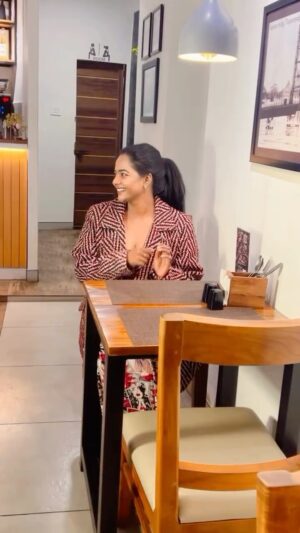 Renu Soundar Instagram - ❤️🖐🏾