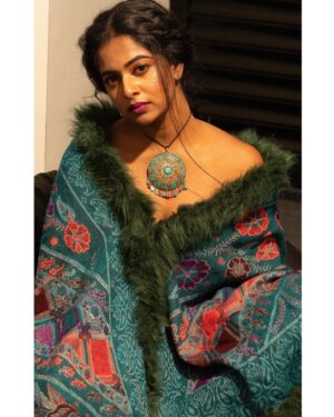 Renu Soundar Instagram - If you change the way you look at things , the things you look at change…..

Photography & costume @anshad_guruvayoor 

Mua @rajesh_kodungallur 

#shootz #renusoundar