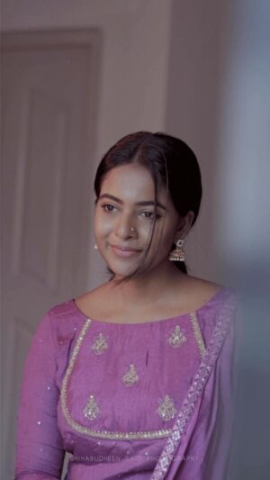 Renu Soundar Instagram - 💜💜

👗@pastelsdesignstudio 
📸@shihabu.sbs