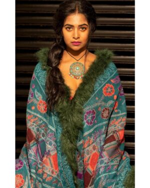 Renu Soundar Instagram - If you change the way you look at things , the things you look at change…..

Photography & costume @anshad_guruvayoor 

Mua @rajesh_kodungallur 

#shootz #renusoundar