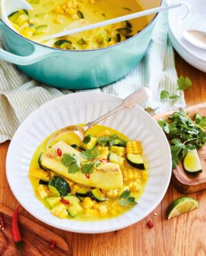 Ricardo Larrivée Instagram - Au menu cette semaine, des assiettes remplies de bons légumes pour affronter le froid de mi-janvier. Saveur et réconfort sont au rendez-vous! 🫛

🍽️: Risotto aux boulettes de porc et aux pois sucrés / Nouilles udon au tofu et aux haricots verts / Poulet toscan / Ratatouille express et galettes de pommes de terre / Morue et maïs, bouillon au cari épicé

Lien dans le profil (@ricardocuisine) pour voir le menu.

___________

This week’s menu features plates filled with delicious vegetables to face the mid-January cold. Flavor and comfort are on the agenda! 🫛

🍽️: Risotto with Pork Meatballs and Sugar Snap Peas / Udon Noodles with Tofu and Green Beans / Tuscan-Style Chicken / Quick Ratatouille with Hash Browns / Cod and Corn in Spicy Curry Broth

Link in the profile (@ricardocuisine) to view the menu.