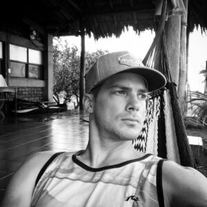 Rick Malambri Instagram - Chasin’ Barrels in Nica. Waiting for the tide to get right. #SUBU