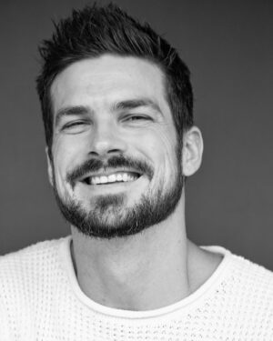 Rick Malambri Instagram - New Headshots, who dis? ...oh, and sometimes I smile 😏 📸 by: @isaaccohenphotography