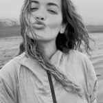 Rita Ora Instagram - Happy Boxing Day from me and some misty beach content, sand dunes and nature hunaaayyy 🥹❤️ I hope you all had a great Christmas! Ps. I tried to re-enact the yellow video by Coldplay by realised I needed more rain and a yellow rain coat 😝