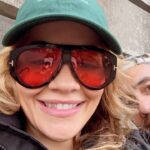 Rita Ora Instagram - It’s you and me against the world and no I don’t mean the ice cream. Swipe left. I love our escapades. I love you. My twin. 🥹❤️ @taikawaititi