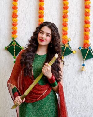 Ritika Badiani Instagram - Happy Makar Sankranti 🪁 

#HappyMakarSankranti