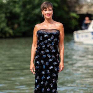 Roberta Giarrusso Instagram - At the 79 Venice International Film Festival 2022. Monica Red Carpet. Venice (Italy), September 3rd, 2022 

@labiennale 

Thanks to 
@giorgioarmani 
@bulgari 
@simonebellimakeup 
@lauracasato 
@francesca_amenta_ 
@kerastase_official 
@lorealpro