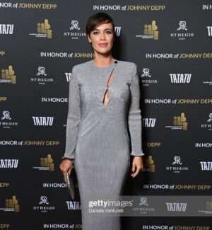 Roberta Giarrusso Instagram - ILBE Dinner Gala In Honor Of Johnny Depp

ROME, ITALY - OCTOBER 17: Roberta Giarrusso attends the ILBE Dinner Gala In Honor Of Johnny Depp during the 19th Alice Nella Città 2021 at Auditorium Parco Della Musica on October 17, 2021 in Rome, Italy. (Photo by Daniele Venturelli/Daniele Venturelli / Getty Images )

Daniele Venturelli

1347121811

Editorial rightsmanaged