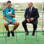 Roberto Carlos Instagram - Lindoooo muito obrigado por vestir a camisa do @realmadrid por tantos anos e ajudar a conquistar tantos títulos , muita sorte nessa nova etapa na tua vida menino lindo 👏👏👏👏👏👏