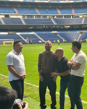 Roberto Carlos Instagram - Qual foi a história ?