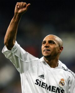 Roberto Carlos Instagram - 🥳🎂 Happy 50th birthday, @OficialRC3! 🎁 ¡Feliz cumpleaños, leyenda! Parabéns