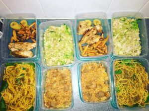 Roberto da Costa Instagram - By prepping meals for 2 friends of mine made me realise that they even eat better than I cook for my self 🙈🙈🙈#prep #prepping #food #power #strength #clean #meals #cleanmeals #high #protein #energy #fuel #train #hard #eat #like #a #beast #robertodacosta #amsterdam #cooking #for #others #aruba #sports #health @oussiemoba