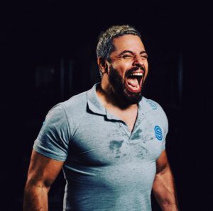 Roberto da Costa Instagram - The way I like to start my workout cyclus !!! screaming out loud I’m happy and proud 😀💪🏽 📸 @fracrox @saintsandstars #scream #before #my #workout #trainhardorgohome #train #training #creating #muscle #mass #weight #gains #healthcitypremium #saintsandstars #holybox #holyshred #robertodacosta #amsterdam