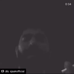 Roberto da Costa Instagram - We all need a @sjaakofficial in our lives for positive vibes , best way to start your week have a good one everybody ❤️