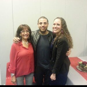 Roberto da Costa Instagram - Famia da costa ( my mom Sister and me ) Sending the best wishes for  everybody all  the best for 2019. Be safe, kind, and love your loved ones and new friends 🙏🏼❤️ #2019 #here #we #come #family #friends #love #best #wishes #besafe #be #safe #dacosta #robertodacosta