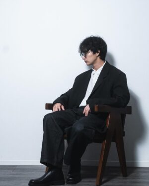 Robin Furuya Instagram - Studio Nicholson X ZARA

Functional, comfortable and easy.
= love it

Btw happy thanksgiving day from Japan
I will reply to comments so pls leave a comment or a question.

好きなコラボ
久しぶりにコメント返そうかな

@ZARA

#ZARA
#ザラ
#studionicholson
#スタジオニコルソン
#studionicholsonxzara
#PR