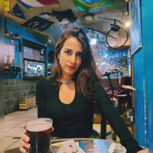 Rocío Vidal Instagram - Mi primera foto con 30 años 🌚