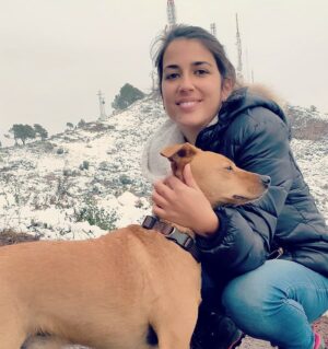 Rocío Vidal Instagram - Le estoy contando a Lennon que no se preocupe por la nieve, las nuevas experiencias a veces asustan pero merecen la pena. 
Al final hemos disfrutado el principio de año como dos niños pequeños. 
Espero que vuestro inicio de año haya empezado con buen pie. 
Volvemos pronto con nuevos vídeos en el canal 🥰