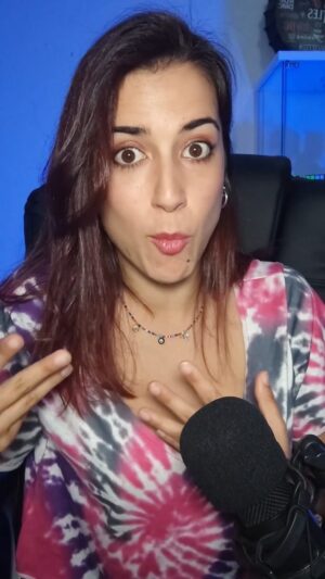 Rocío Vidal Instagram - No puedo más con los podcast de "machos alfa", de verdad.
Chicas, que con 30 años vamos a estar solas, no os habéis enterado.
🤦🏽‍♀️