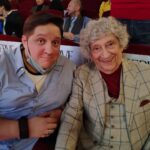 Roman Popov Instagram - Анимационная Премия "Икар"! Я абсолютно счастлив! Спасибо за приглашение! Мои дети тоже в восторге! #ПремияИкар