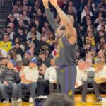 Ronen Rubinstein Instagram - Date Night 💜💛 Staples Center, Los Angeles