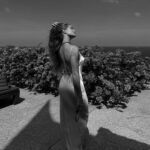 Rosie Huntington-Whiteley Instagram - 2024 in colour 🌺 Phuket, Thailand