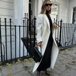 Rosie Huntington-Whiteley Instagram - Stomping ground 🩶 London, United Kingdom