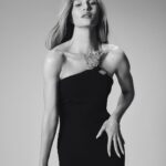 Rosie Huntington-Whiteley Instagram - The Icon Issue @vogueturkiye Editor in Chief: @debora_zakuto Fashion Editor: @sandyarmeni Photographer: @emreunalstudio Hair: @peterluxhair Make up Artist: @isamayaffrench, with @isamayabeauty products