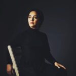 Roya Nownahali Instagram - .عکس برای پوستر نمایش « مثل آب برای شکلات» نویسنده و کارگردان، ابراهیم پشت‌کوهی عکس،احسان نقابت این متن بر اساسی رمان «مثل آب برای شکلات» نوشتهٔ لورا اسکوئیول نوشته شده است. سومین بار است که در تهران به روی صحنه می‌رود اجرای اول، تالار چهارسو از مجموعهٔ تئاتر‌شهر ۹۲ اجرای دوم، تالار استاد‌سمندیان از مجموعهٔ ایرانشهر۹۵ و حالا آذر ماه ۹۷ در تالار شهرزاد و البته با تغییراتی، به رسم نو شدن #ابراهیم_پشت_کوهی #احسان_نقابت #تماشاخانهٔ_شهرزاد#تئاتر #نمایش#رپرتوآر #گروه_نمایشی#گروه_تئاتر #رؤیانونهالی#رویانونهالی #roya.nownahali