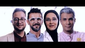 Roya Nownahali Instagram - .
استودیوی "عصرجدید" تعطیل شد !
.
۵۰ استعداد برتر در دور تازه عصرجدید
.
آغاز داغ رقابت برای رسیدن به نیمه‌نهایی
.
شنبه و یکشنبه، ۲۱ و ۲۲ تیرماه، قسمت‌های اول و دوم مسابقه بزرگ استعدادیابی ایران روی آنتن شبکه سه سیما خواهد رفت و در هر برنامه، پنج اجرا به رقابت می‌پردازند تا دو اجرا به انتخاب داوران، راهی مرحله آرای مردمی شوند.
.
شروع مرحله دوم مسابقه تلویزیونی عصرجدید با اجراهایی جذاب و متنوع همراه خواهد بود؛ بازیگری، شعبده با کارت، ورزش باستانی، نقاشی سرعتی، شیشه‌گری، تیراندازی، حرکات فرم و خوانندگان فولکلوریک و پاپ، روی صحنه خواهند آمد تا اولین گام برای رسیدن به پانزده اجرای برتر در مرحله نیمه‌نهایی برداشته شود.
.
روابط عمومی عصرجدید اعلام کرده است این قسمت‌ها، اوایل تیرماه و پیش از دستورالعمل وزارت بهداشت مبنی بر استفاده اجباری از ماسک در مکان‌های مسقف و عمومی، ضبط شده و از روز ‌پنجشنبه ۱۹ تیر استودیو ضبط این برنامه تا اطلاع ثانوی تعطیل شده است .
.
قسمت‌های اول و دوم از دور دوم #عصرجدید/ شنبه و یکشنبه/ ساعت ۲۲:۳۰/ شبکه سه سیما

@asrejadidtv
@hashtag_asrejadid
#رؤیانونهالی#رویانونهالی
#royanownahali