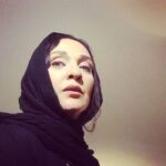 Roya Nownahali Instagram - . اگر مايل هستيد، دختران كوشاى ماجراجو، بروند سر ميدان وسيع آرزوهايشان، متن زير را بخوانيد و از طريق نشانى، پشتيبان سفرشان باشيد. «تیم ملی اینلاین هاکی زنان کشورمون می‌خوان برن مسابقات آسیایی کره جنوبی، ولی به علت کمبود بودجه، لازمه که هزینه‌هاشون رو از کمک‌های مردمی تامین بکنن. مسابقات شهریور برگزار می‌شه و وقت زیادی نداریم. برای این که بتونن به مسابقات برسن، همگی باید بهشون کمک کنیم. من #پشتیبان_تیم شدم و از همه شما هم دعوت می‌کنم تا توی این راه به ما بپیوندید و هر قدر که شده کمک کنین تا دخترامون بتونن قدرت و توانایی‌هاشونو به همه دنیا نشون بدن.» لینک کمک‌های مردمی: support.ifitpro.ir/hockeywomen #مبارزه_از_من_حمایت_از_تو #پیشتبان_تیم #تيم_هاکی_بانوان_ايران #سام_کلانتری #رؤيانونهالی#رامين_حيدری_فاروقی #royanownahali#raminheydarifaroughit