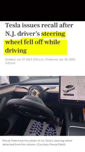 Ruben Rabasa Instagram - Do believe I told you so. 🤷🏻 
.
.
#ithinkyoushouldleave #itysl #tesla #teslasteeringwheel #agoodsteeringwheelthatdoesnotflyoffwhileidriving #rubentabasa #instagood #carinstagram