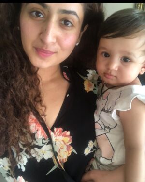 Ruchikaa Kapoor Instagram - Happy happy birthday to 
‘The Queen of Everything’… our Riyana! 
❤️🌸 👑 
Always playing by her rules or changin the game ! 🥰💪 my babyyyy I loveeee you ❤️❤️❤️ 
#RiyanaDay #BdayBaby #MaasiLove #JuneBornsAreTheBest 
@radhika_morjaria @morjariavishal