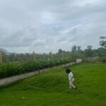 Ruchikaa Kapoor Instagram - The grass is greener… where you water it. 🌱 💧 🌎 #wildling #NatureLover