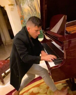 Rudy Mancuso Instagram - Jammin at @westgatevegas
