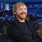 Rupert Grint Instagram - @rupertgrint built a mini @target play store for his 2-year-old daughter. 😂 #FallonTonight The Tonight Show Starring Jimmy Fallon