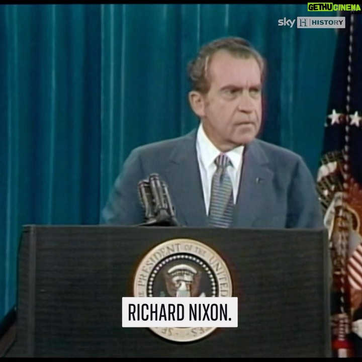 Russell Kane Instagram - The disgraced Richard Nixon, the only American president to ever resign, is our final historical figure to take the stand! 🇺🇸 Watch #EvilGenius 😈 💡 with @russell_kane Tonight 9pm on Sky HISTORY.