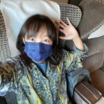 Ryo Sato Instagram - 先日、移動の際にグリーン車に乗せてもらって(感染対策などの意味を込めて)、ワーイ！と思ってたんだけど、庶民の生活に慣れすぎていて、結局上手に座っていられませんでした。