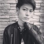 Ryo Yokoyama Instagram - #ロックの日 ということで、なんとなくロックな感じの写真を。 #多分20歳くらい