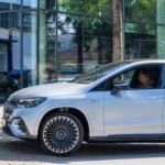 Sónia Araújo Instagram - Work 📸 @sociedade_comercial_c_santos Que maravilha, gostei mesmo do novo EQE SUV da @mercedesbenz Vejam mais pormenores nas stories como fazer um test drive 👌