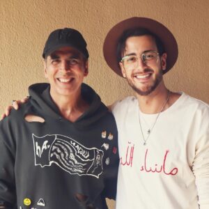 Saad Lamjarred Instagram - It was an honor meeting you Mr @akshaykumar , thank you so much for your warm hospitality , i will be more than happy to also welcome you in Morocco 🇲🇦🇮🇳❤️ #saadlamjarred1 #الله_ينصر_سيدنا #saadlamjarred #love_my_fans_forever_and_ever #love_my_parents_forever_and_ever