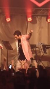 Saad Lamjarred Instagram - فرجك يا رب… ليس لنا سواك #saadlamjarred1 #فلسطين#stop_war #stop_killing_civilians #stop_killing_kids