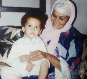 Saad Lamjarred Instagram - جدتي في ذمة الله ، اللهم اغفر لها و ارحمها و اعفو عنها و اكرم نزلها ووسع مدخلها و اغسلها بالماء و الثلج و البرد
و نقها من الذنوب و الخطايا كما ينقى الثوب الأبيض من الدنس
اللهم واجعل قبرها روضه من رياض الجنه
وارحمنا إذا صرنا إلى ماصارت إليه .